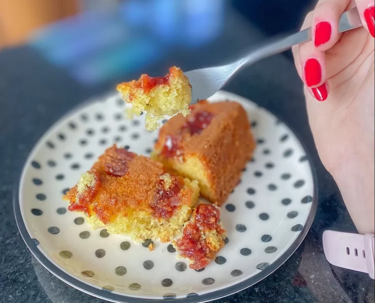 Receita de Pão de ló de fubá