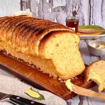 Pão de milho de liquidificador fácil