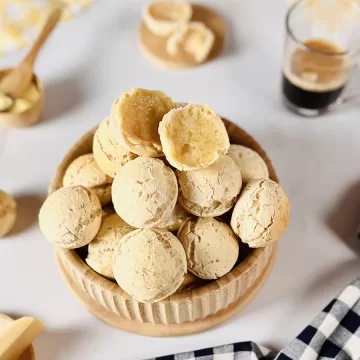 Pão de queijo simples