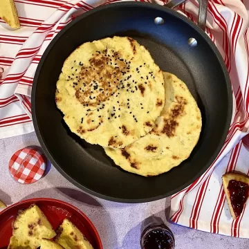 Pão low carb de frigideira