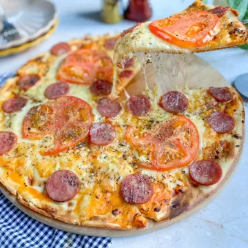 Pizza de liquidificador simples e rápida