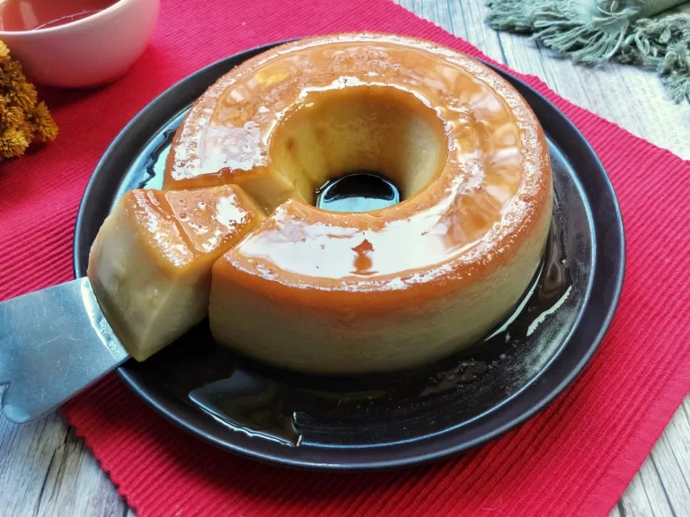 Receita de Pudim de pão simples