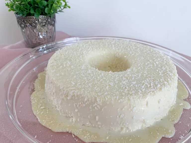 Receita de Pudim gelado de coco