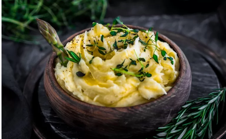 Receita de Purê de batata com alho