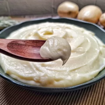 Purê de batata com leite de coco