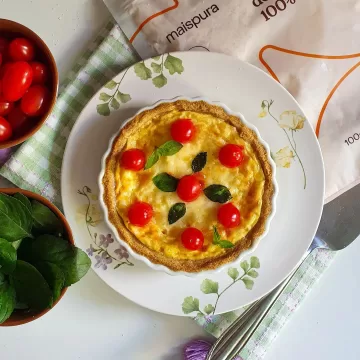 Quiche caprese saudável