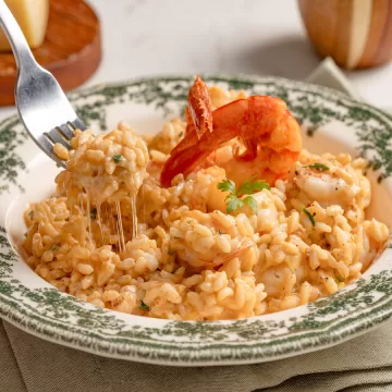 Risoto de camarão cremoso