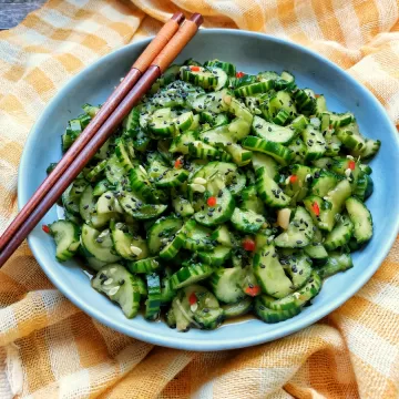 Salada coreana de pepino