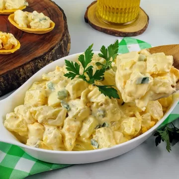 Salada de batata com ovo