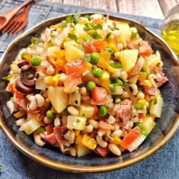 Salada de feijão-fradinho