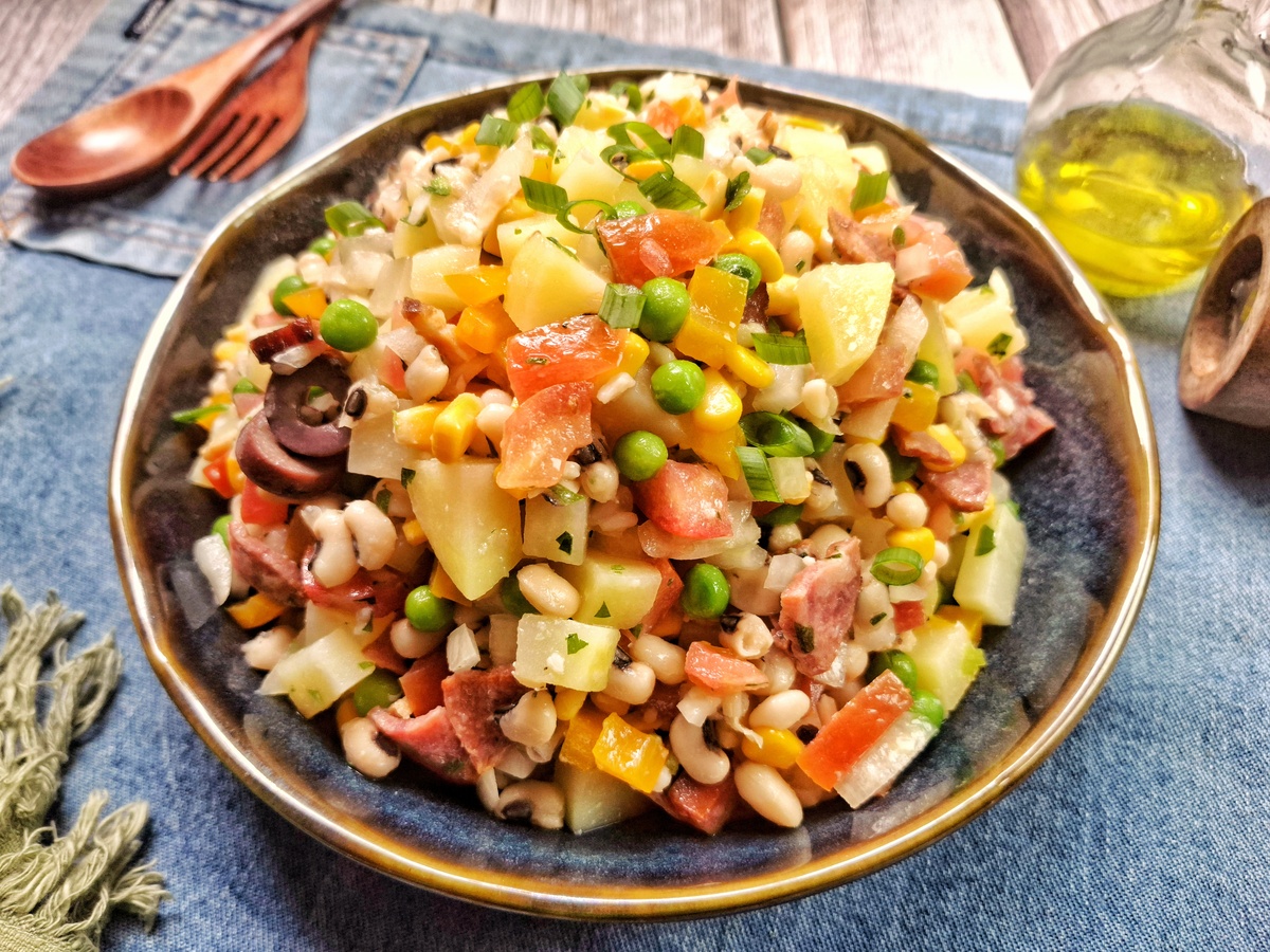 Salada de feijão-fradinho
