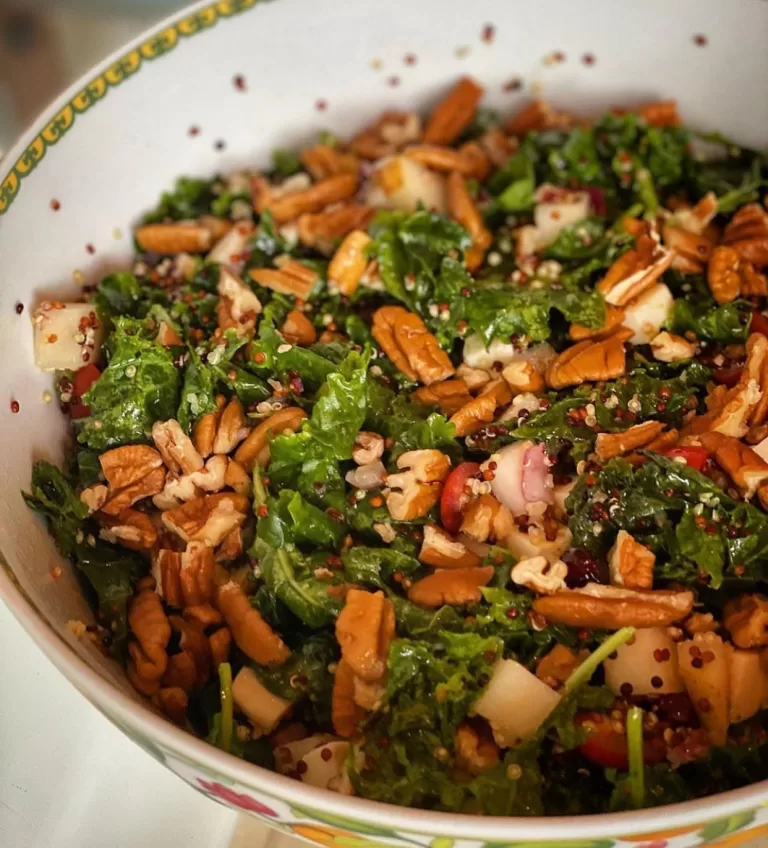 Receita de Salada de kale e quinoa
