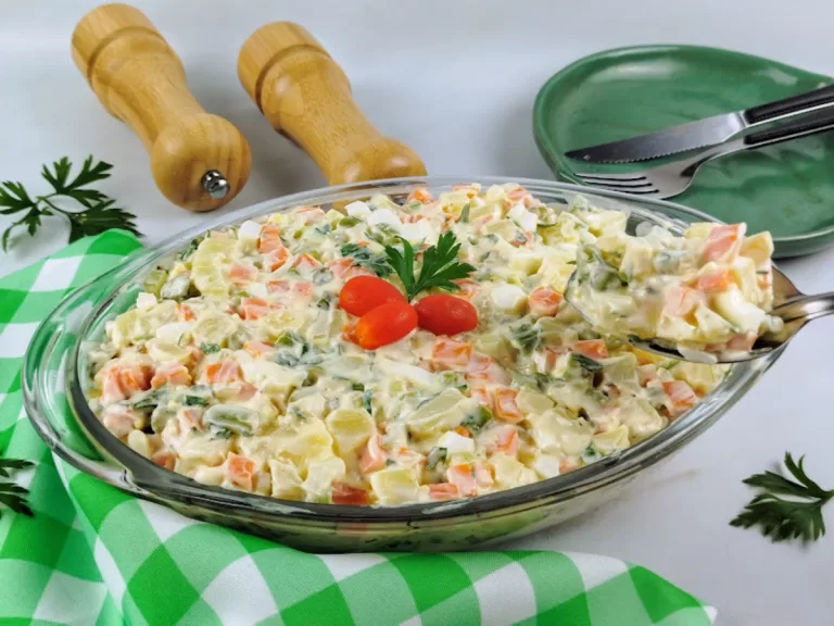 Receita de Salada de maionese simples
