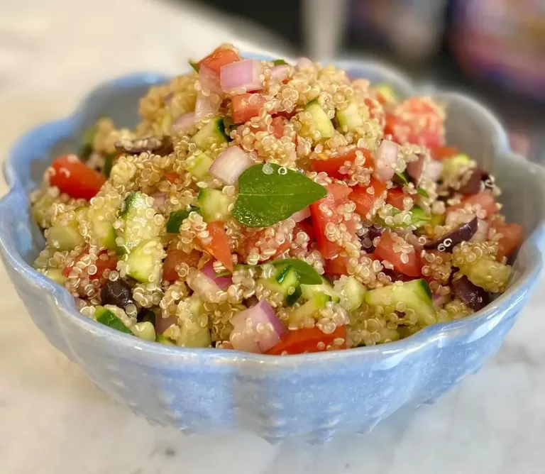Receita de Salada de quinoa simples