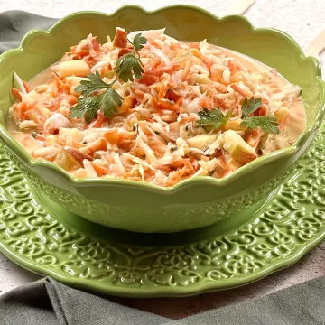 Salada de repolho com frutas