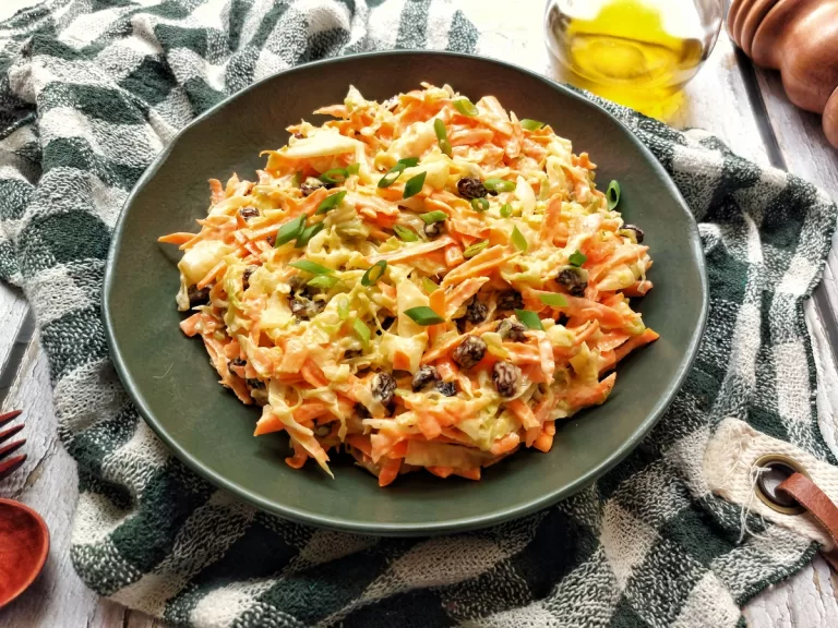 Receita de Salada de repolho com maionese