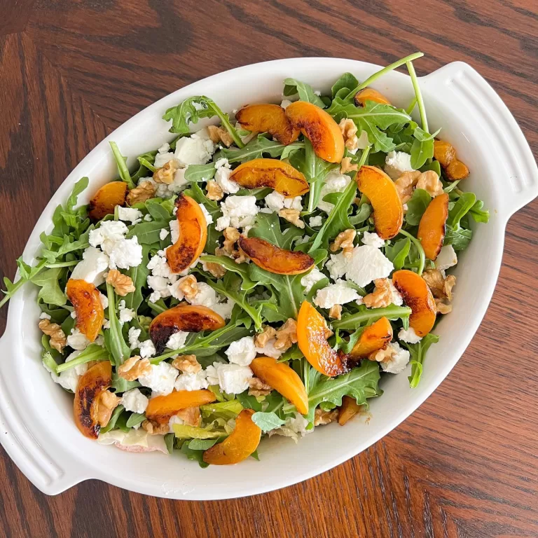 Receita de Salada de rúcula com damascos