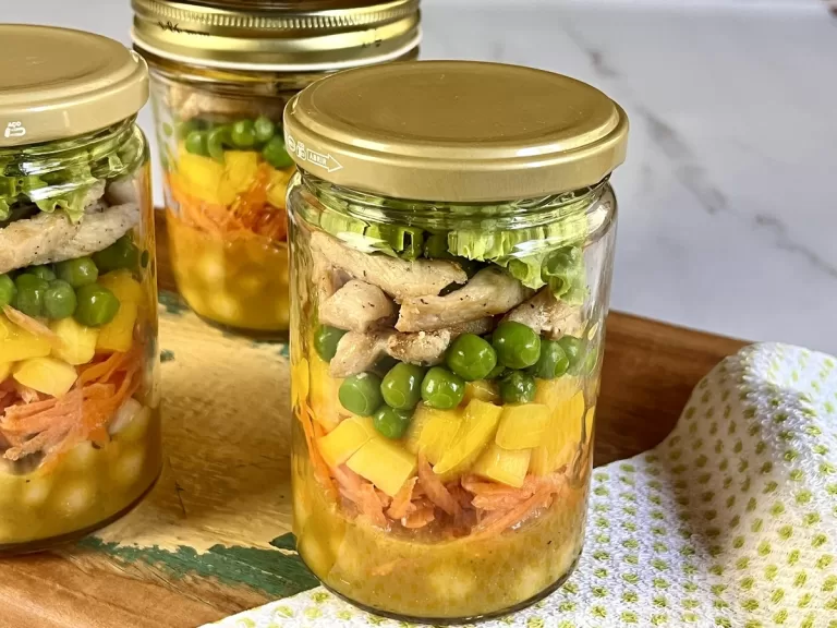 Receita de Salada fitness no pote
