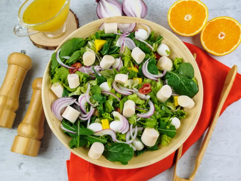 Receita de Salada tropical com molho de laranja