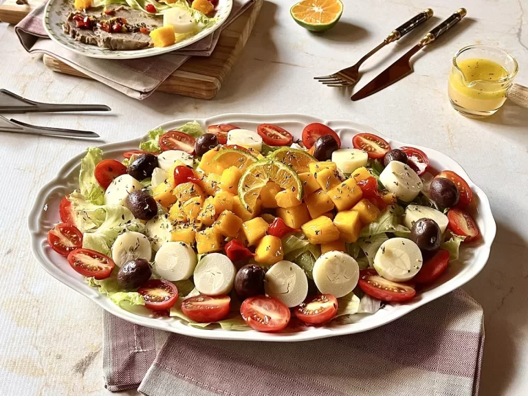 Receita de Salada tropical fácil e rápida
