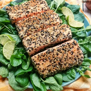 Salmão com crosta de gergelim