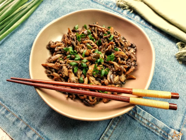 Receita de Shimeji na manteiga e shoyu