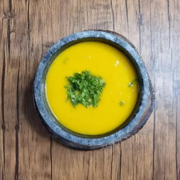 Sopa de abóbora e cenoura light