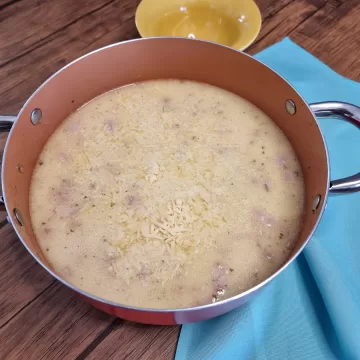 Sopa de batata com bacon