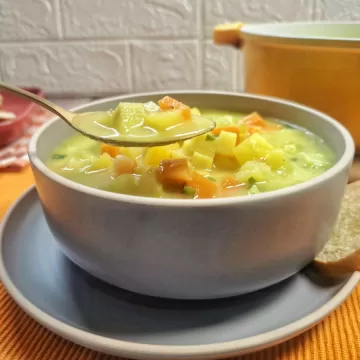Sopa de legumes sem macarrão