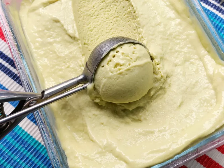 Receita de Sorvete de abacate cremoso