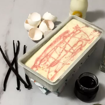 Sorvete de baunilha cremoso