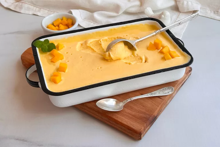 Receita de Sorvete de manga fácil