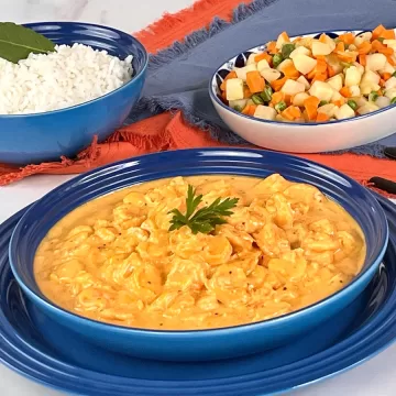 Strogonoff de camarão fácil