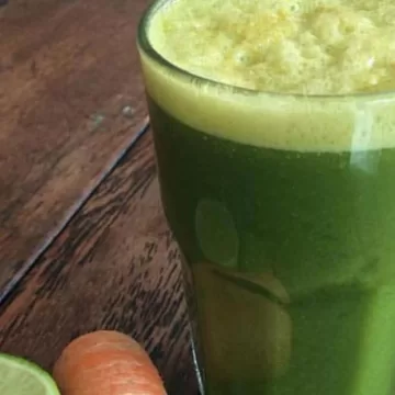 Suco de couve com cenoura