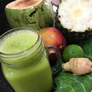 Suco detox tropical