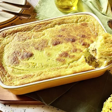 Suflê de chuchu com carne moída
