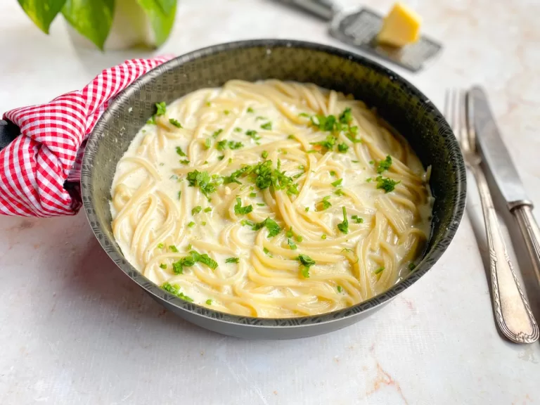 Receita de Talharim ao molho branco