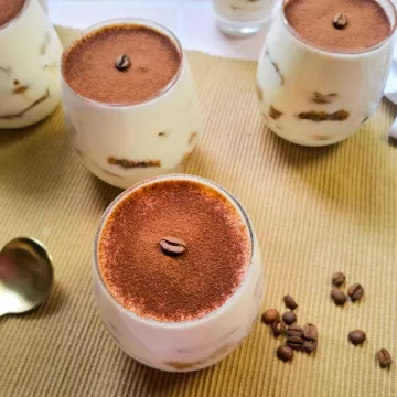Tiramisù italiano tradicional