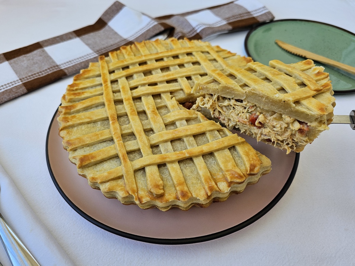 Torta de frango com massa podre