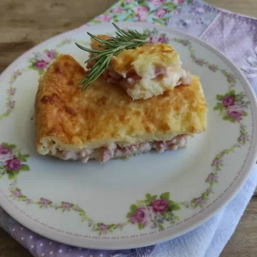 Torta de pão de queijo fácil