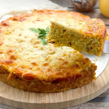 Torta low carb de couve-flor e frango