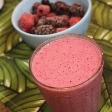 Vitamina de frutas vermelhas