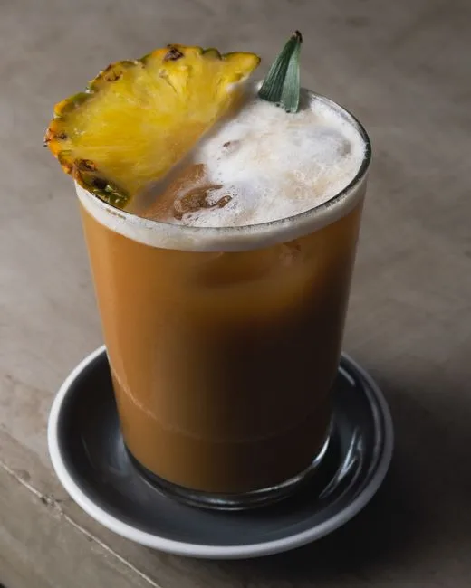 Foto da receita pronta de Tepache Tiquiado com Rum e Abacaxi Fermentado